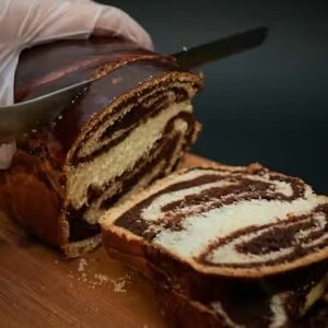 Cozonac cu nucă, cacao, rahat si stafide, 1,5 kg